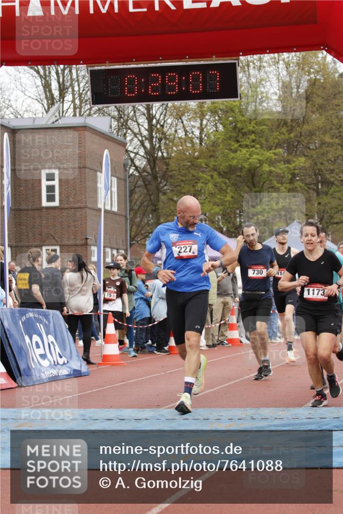 13.04.2025 - Hammer Lauf A. Gomolzig http://msf.ph/oto/7641088 13.04.2025 11:29:05 Ziel 9, 227, 273, 475, 730, 1173, 1174, 1899 meine-sportfotos.de