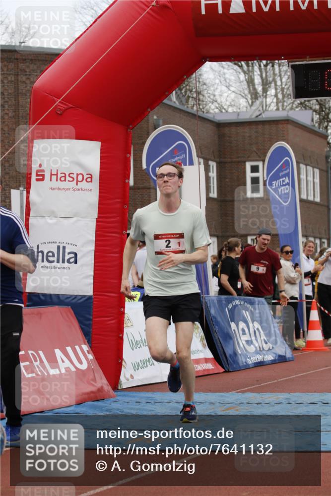 13.04.2025 - Hammer Lauf A. Gomolzig http://msf.ph/oto/7641132 13.04.2025 11:28:52 Ziel 2, 1257, 1804 meine-sportfotos.de