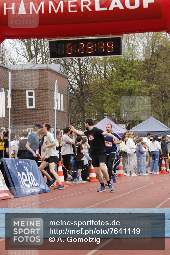 13.04.2025 - Hammer Lauf A. Gomolzig http://msf.ph/oto/7641149 13.04.2025 11:28:48 Ziel 2, 306, 1257 meine-sportfotos.de