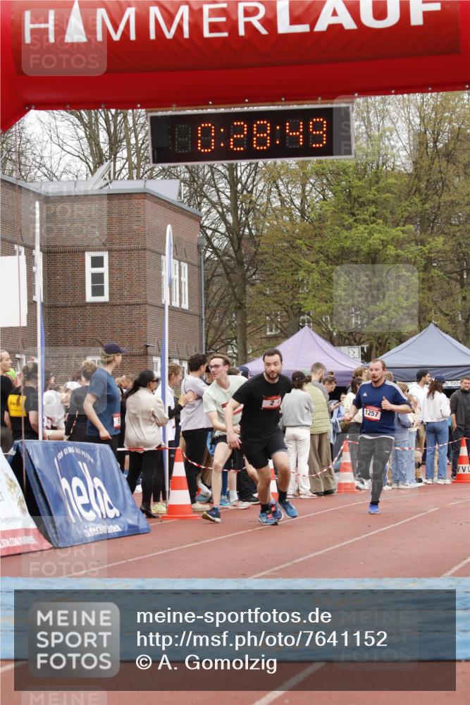 13.04.2025 - Hammer Lauf A. Gomolzig http://msf.ph/oto/7641152 13.04.2025 11:28:47 Ziel 2, 306, 1257 meine-sportfotos.de