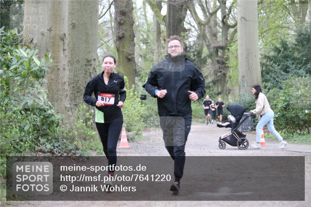 13.04.2025 - Hammer Lauf Jannik Wohlers http://msf.ph/oto/7641220 13.04.2025 12:06:43 Laufen 817 meine-sportfotos.de