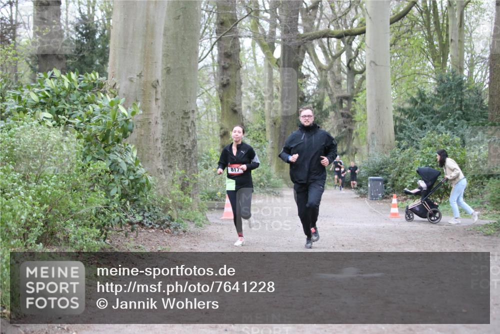 13.04.2025 - Hammer Lauf Jannik Wohlers http://msf.ph/oto/7641228 13.04.2025 12:06:42 Laufen 817 meine-sportfotos.de