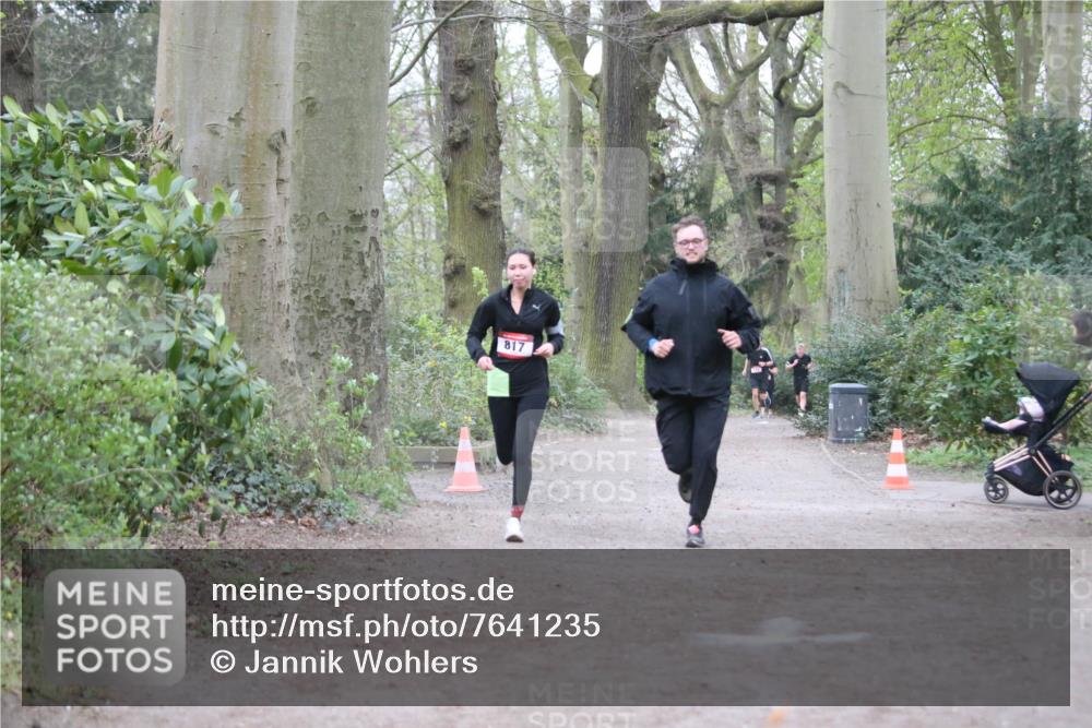 13.04.2025 - Hammer Lauf Jannik Wohlers http://msf.ph/oto/7641235 13.04.2025 12:06:41 Laufen 817 meine-sportfotos.de