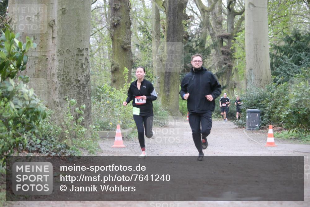 13.04.2025 - Hammer Lauf Jannik Wohlers http://msf.ph/oto/7641240 13.04.2025 12:06:41 Laufen 817 meine-sportfotos.de