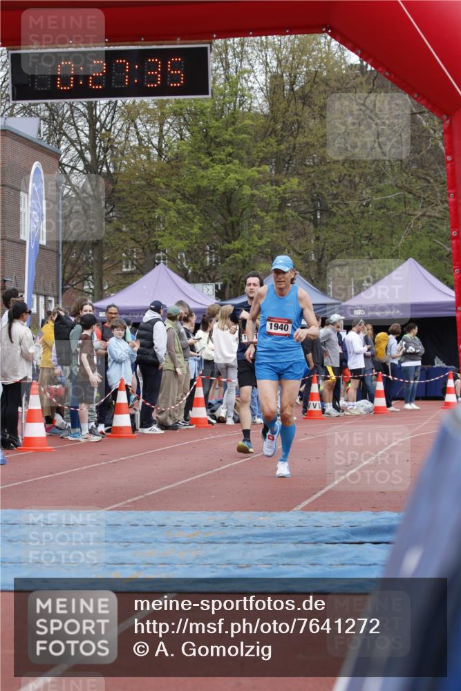 13.04.2025 - Hammer Lauf A. Gomolzig http://msf.ph/oto/7641272 13.04.2025 11:27:33 Ziel 14, 1184, 1371, 1940, 1954 meine-sportfotos.de