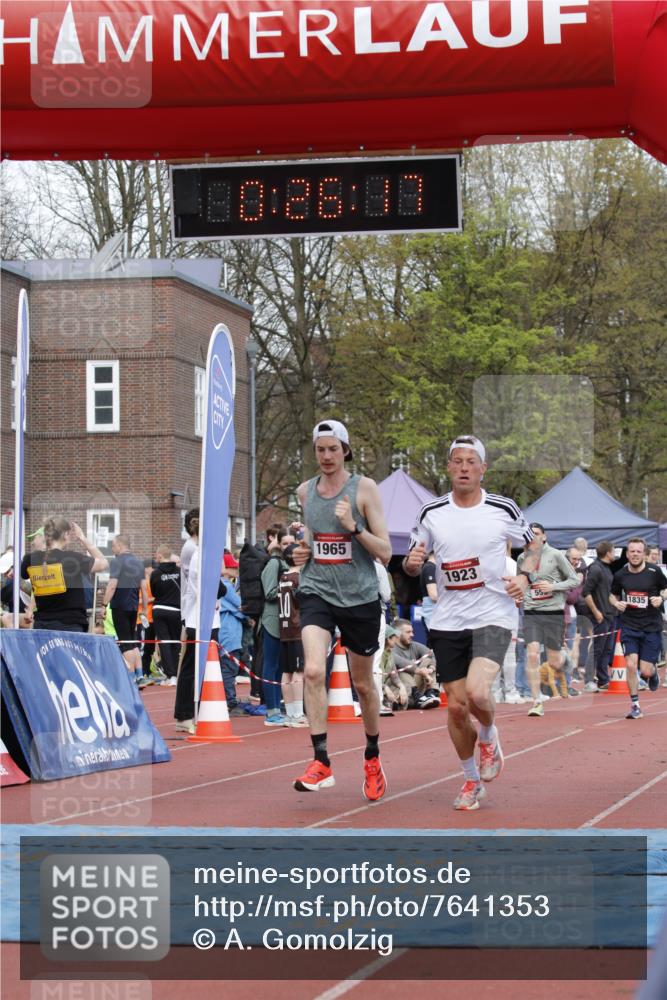 13.04.2025 - Hammer Lauf A. Gomolzig http://msf.ph/oto/7641353 13.04.2025 11:26:16 Ziel 133, 485, 559, 1303, 1835, 1923, 1965 meine-sportfotos.de