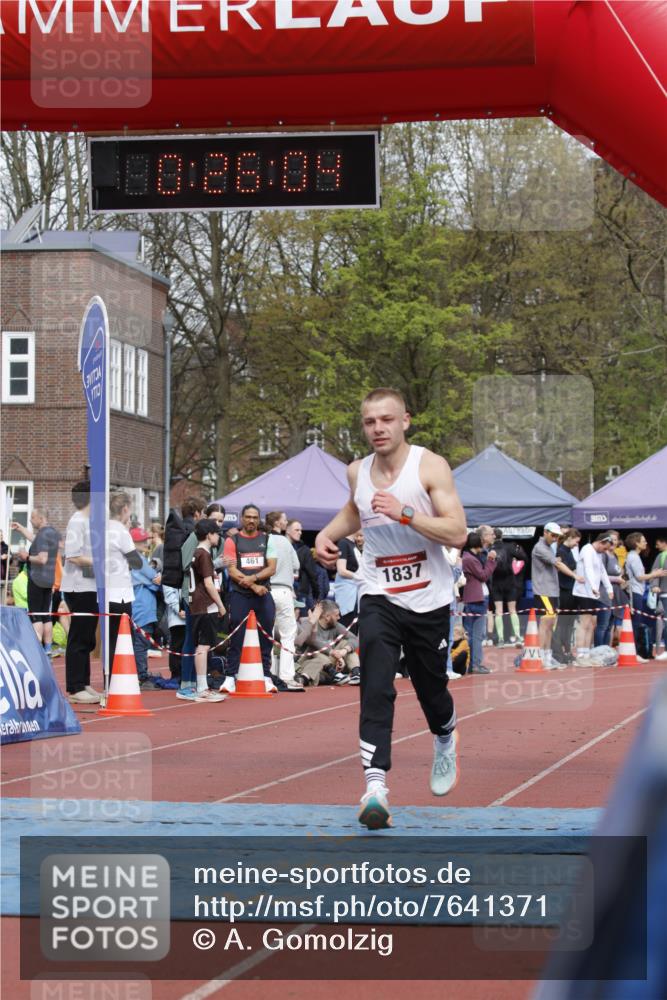13.04.2025 - Hammer Lauf A. Gomolzig http://msf.ph/oto/7641371 13.04.2025 11:26:03 Ziel 1837 meine-sportfotos.de