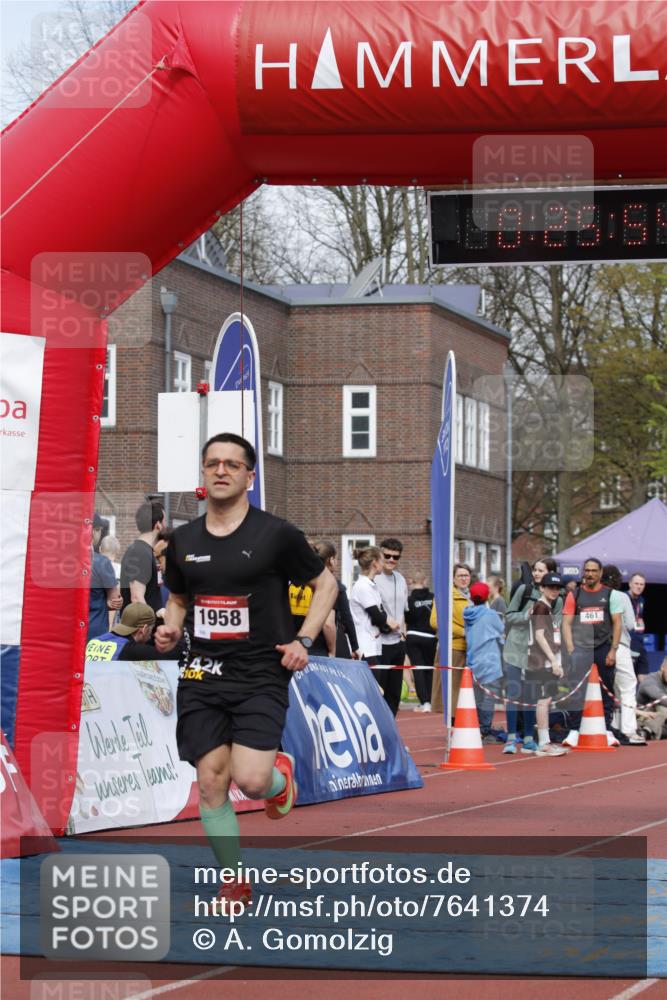 13.04.2025 - Hammer Lauf A. Gomolzig http://msf.ph/oto/7641374 13.04.2025 11:25:53 Ziel 1958 meine-sportfotos.de