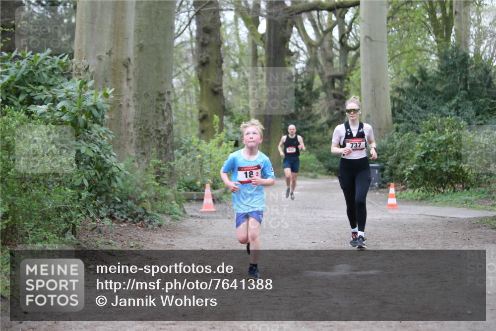 13.04.2025 - Hammer Lauf Jannik Wohlers http://msf.ph/oto/7641388 13.04.2025 12:06:12 Laufen 182, 643, 737 meine-sportfotos.de