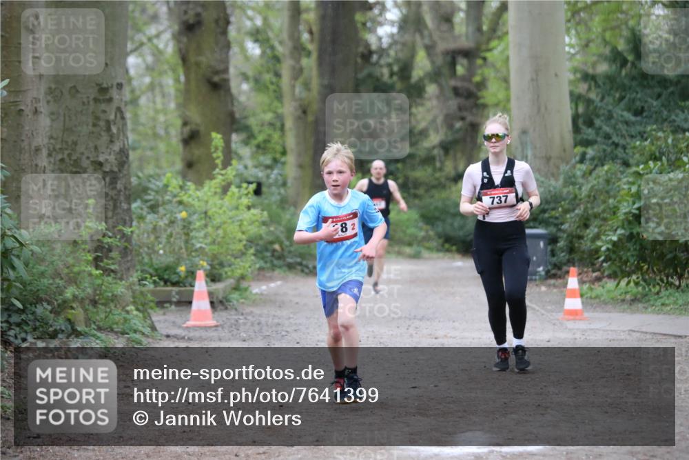 13.04.2025 - Hammer Lauf Jannik Wohlers http://msf.ph/oto/7641399 13.04.2025 12:06:12 Laufen 82, 737 meine-sportfotos.de
