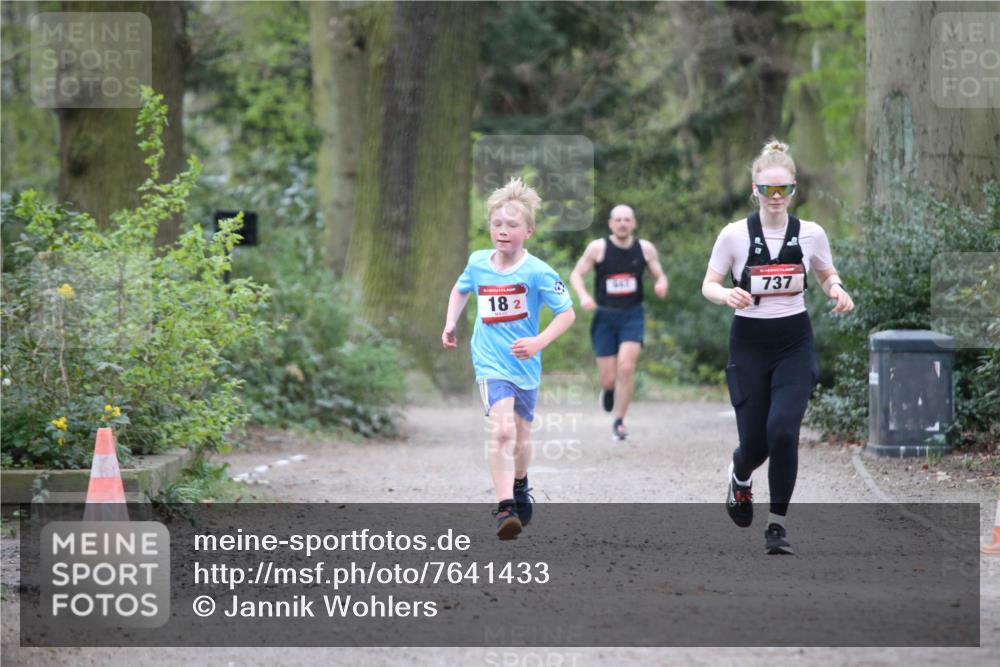 13.04.2025 - Hammer Lauf Jannik Wohlers http://msf.ph/oto/7641433 13.04.2025 12:06:09 Laufen 182, 643, 737 meine-sportfotos.de