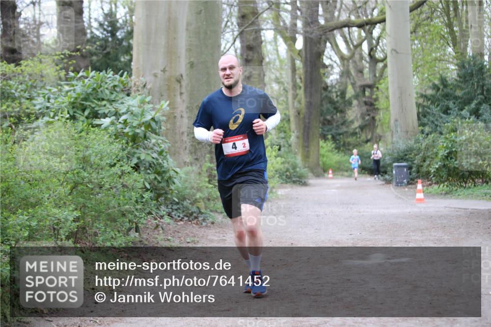 13.04.2025 - Hammer Lauf Jannik Wohlers http://msf.ph/oto/7641452 13.04.2025 12:06:00 Laufen 2, 4, 2 meine-sportfotos.de