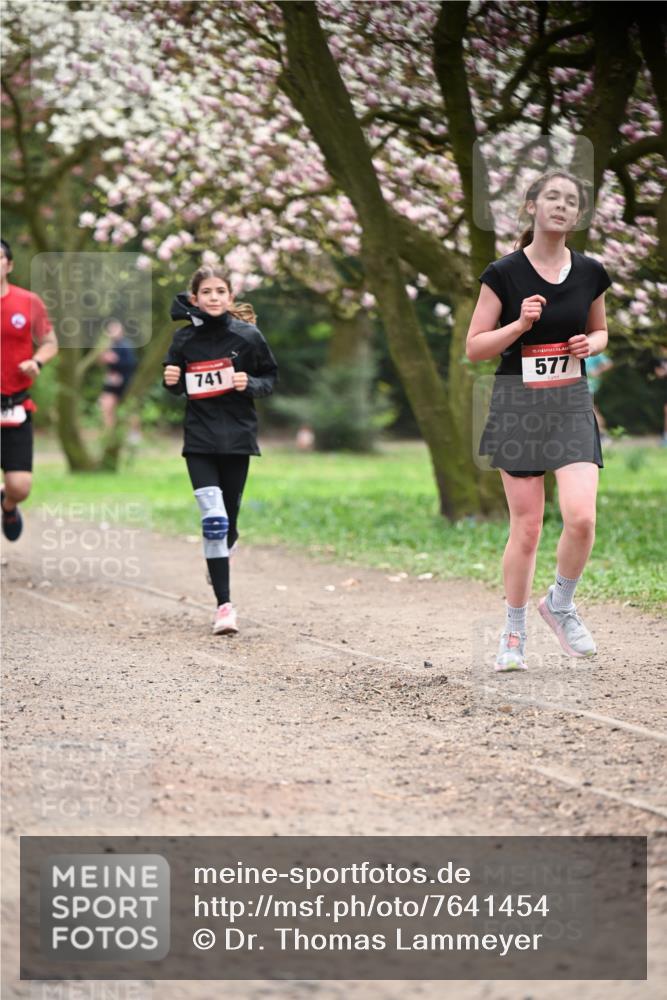 13.04.2025 - Hammer Lauf Dr. Thomas Lammeyer http://msf.ph/oto/7641454 13.04.2025 10:10:22 Laufen 741, 15, 577 meine-sportfotos.de