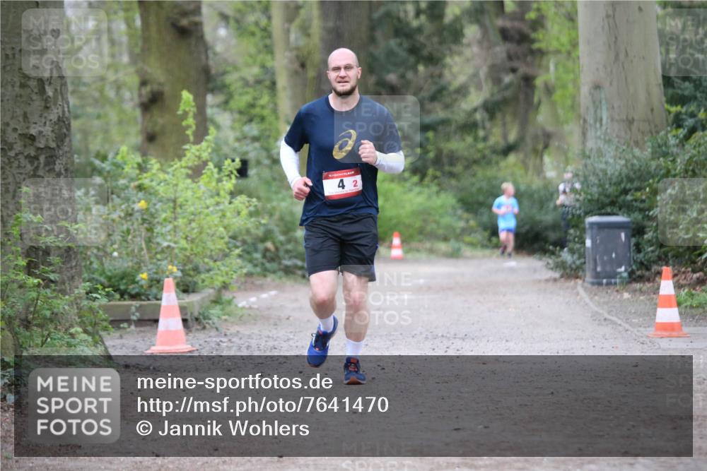 13.04.2025 - Hammer Lauf Jannik Wohlers http://msf.ph/oto/7641470 13.04.2025 12:05:57 Laufen 2 meine-sportfotos.de