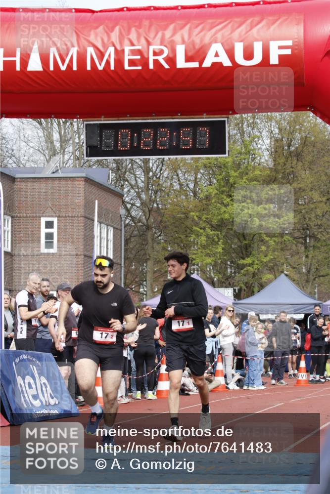 13.04.2025 - Hammer Lauf A. Gomolzig http://msf.ph/oto/7641483 13.04.2025 11:22:56 Ziel 17 meine-sportfotos.de