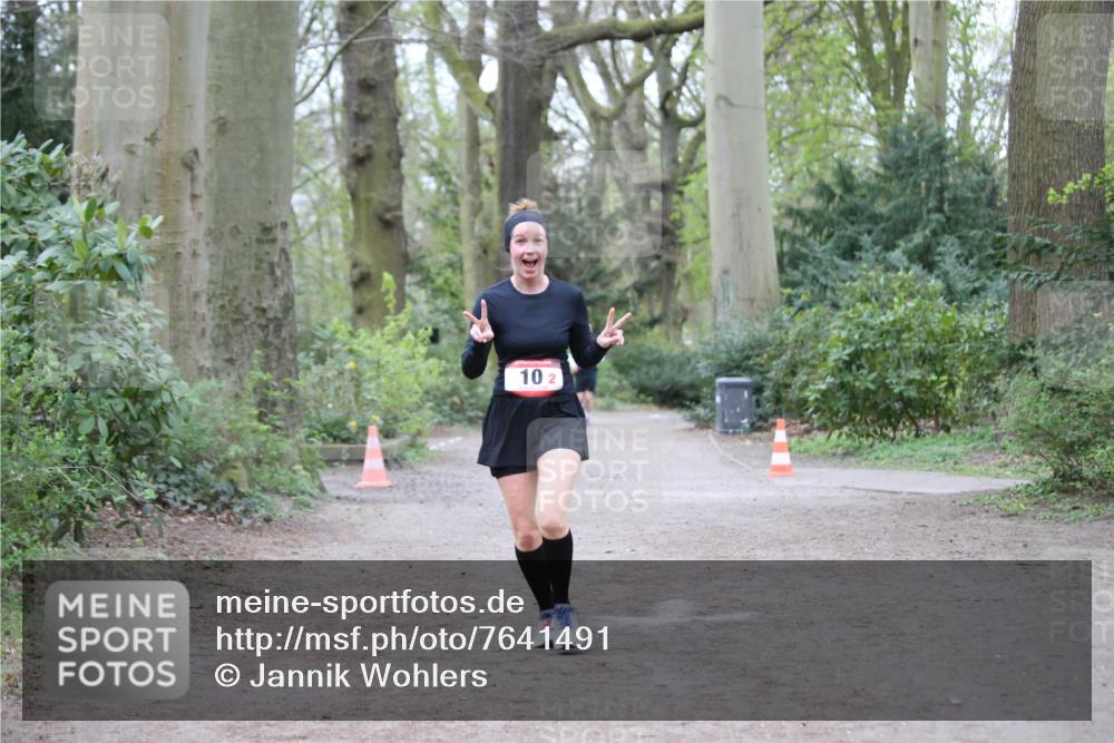 13.04.2025 - Hammer Lauf Jannik Wohlers http://msf.ph/oto/7641491 13.04.2025 12:05:47 Laufen 102 meine-sportfotos.de