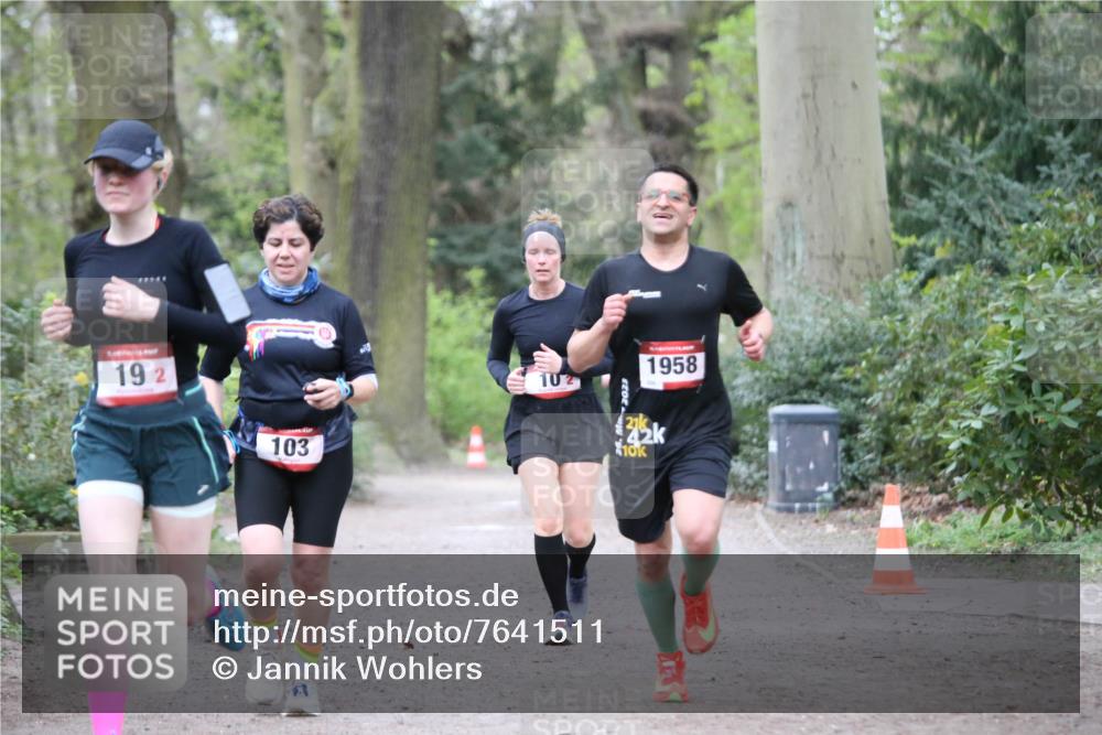 13.04.2025 - Hammer Lauf Jannik Wohlers http://msf.ph/oto/7641511 13.04.2025 12:05:44 Laufen 192, 103, 102, 1958, 10 meine-sportfotos.de
