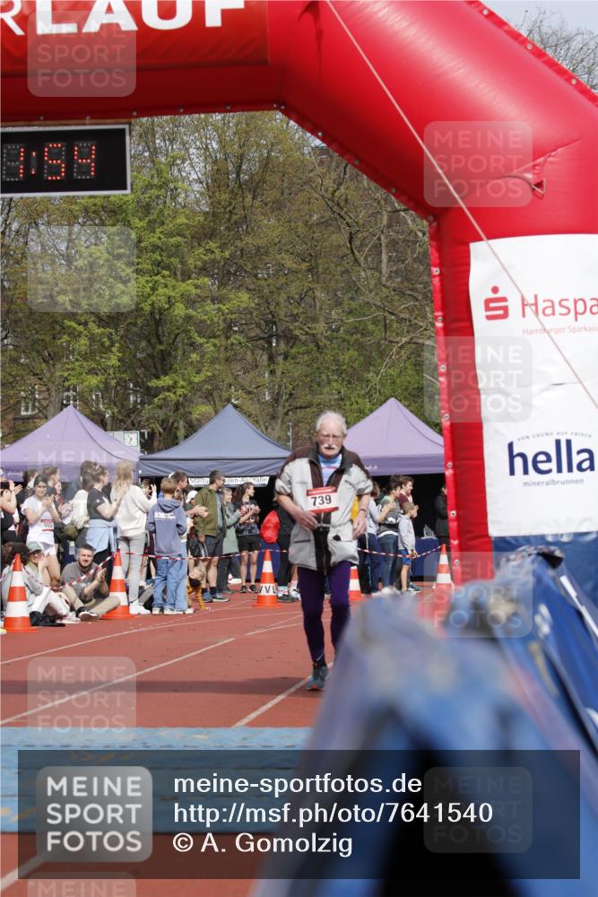 13.04.2025 - Hammer Lauf A. Gomolzig http://msf.ph/oto/7641540 13.04.2025 11:21:53 Ziel 739 meine-sportfotos.de
