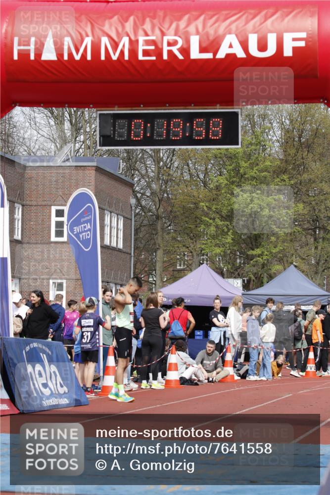 13.04.2025 - Hammer Lauf A. Gomolzig http://msf.ph/oto/7641558 13.04.2025 11:19:57 Ziel  meine-sportfotos.de