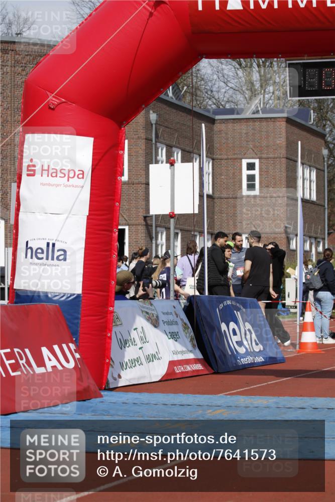 13.04.2025 - Hammer Lauf A. Gomolzig http://msf.ph/oto/7641573 13.04.2025 11:15:21 Ziel  meine-sportfotos.de