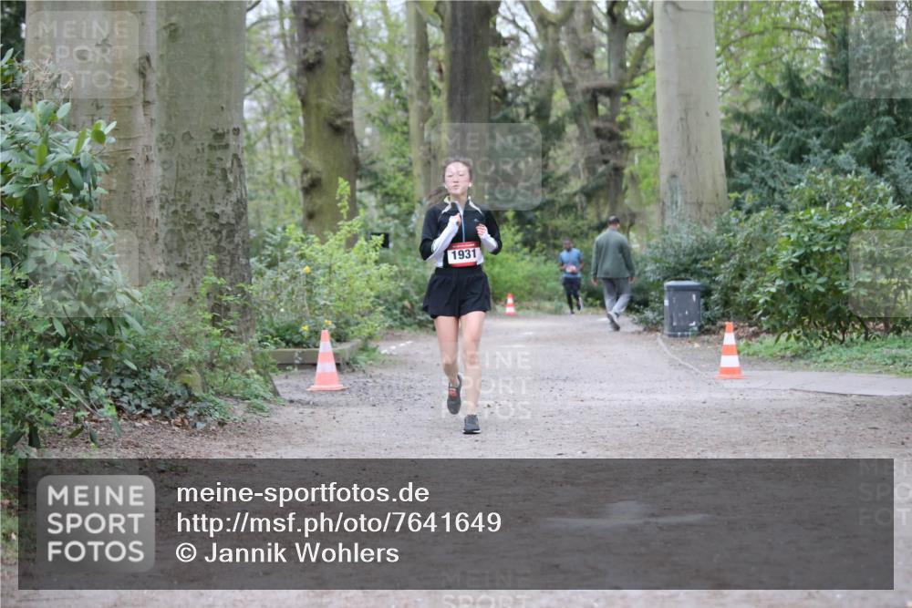 13.04.2025 - Hammer Lauf Jannik Wohlers http://msf.ph/oto/7641649 13.04.2025 12:05:05 Laufen 1931 meine-sportfotos.de
