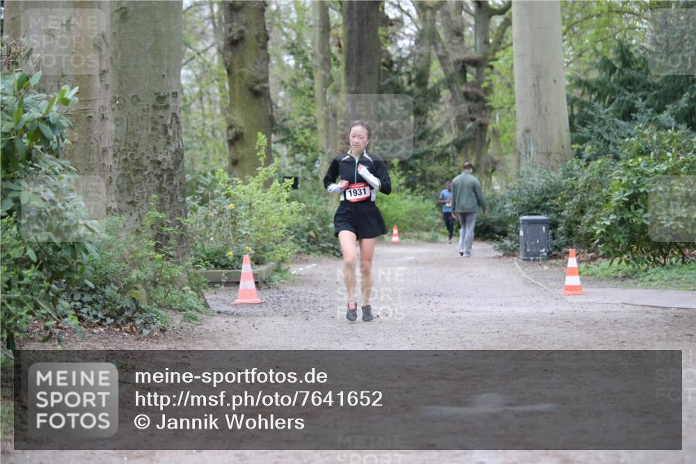 13.04.2025 - Hammer Lauf Jannik Wohlers http://msf.ph/oto/7641652 13.04.2025 12:05:05 Laufen 1931 meine-sportfotos.de