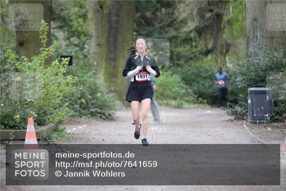 13.04.2025 - Hammer Lauf Jannik Wohlers http://msf.ph/oto/7641659 13.04.2025 12:05:02 Laufen 1931 meine-sportfotos.de