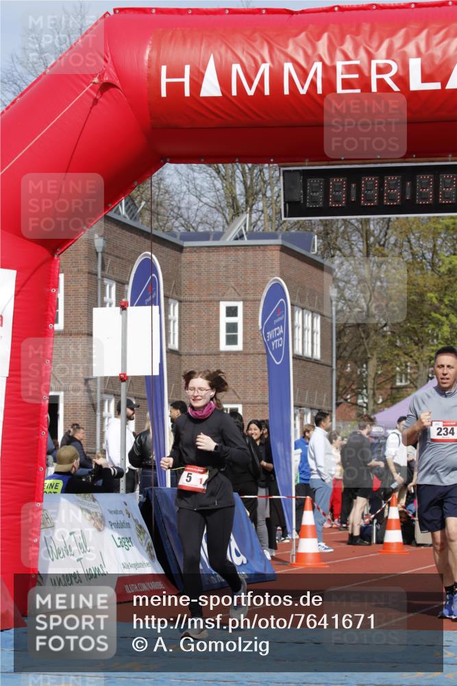 13.04.2025 - Hammer Lauf A. Gomolzig http://msf.ph/oto/7641671 13.04.2025 11:06:31 Ziel 5, 134, 234, 1310 meine-sportfotos.de