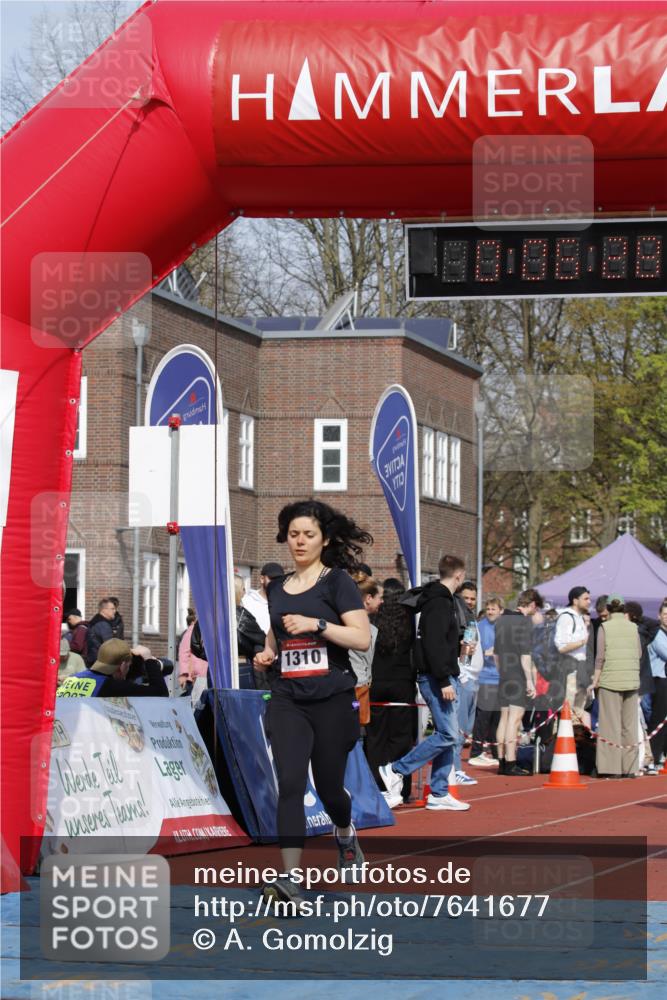 13.04.2025 - Hammer Lauf A. Gomolzig http://msf.ph/oto/7641677 13.04.2025 11:06:27 Ziel 5, 234, 1310 meine-sportfotos.de