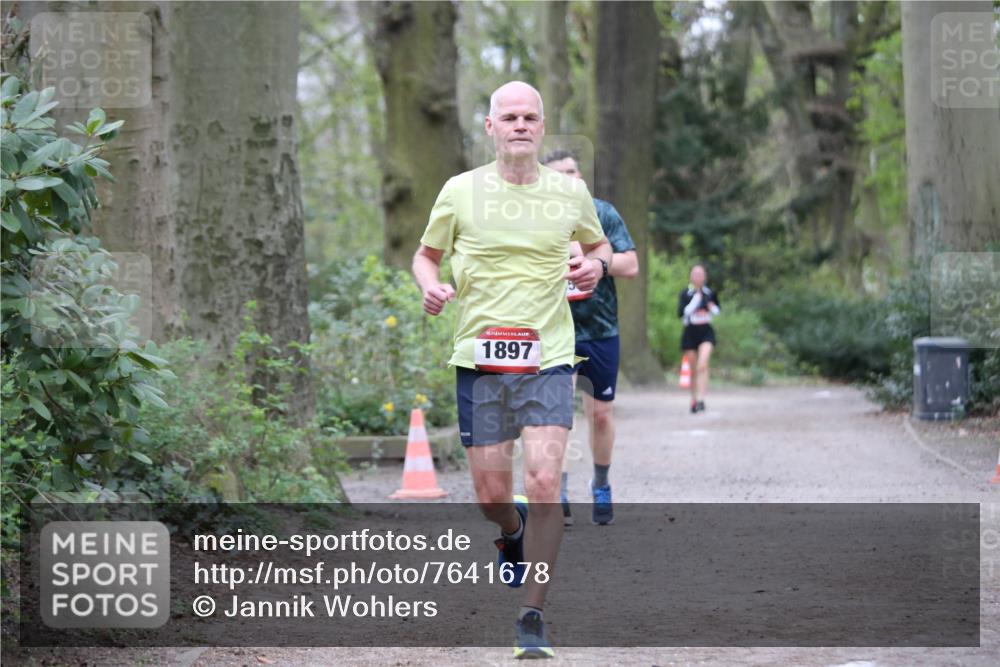 13.04.2025 - Hammer Lauf Jannik Wohlers http://msf.ph/oto/7641678 13.04.2025 12:04:56 Laufen 15, 1897 meine-sportfotos.de