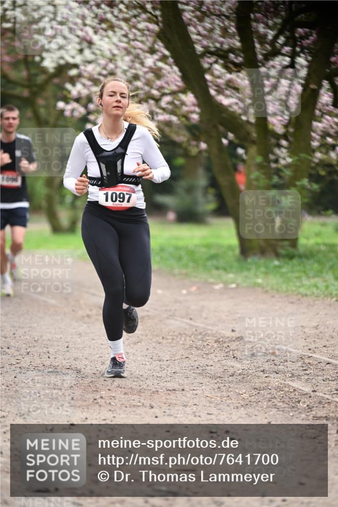 13.04.2025 - Hammer Lauf Dr. Thomas Lammeyer http://msf.ph/oto/7641700 13.04.2025 10:10:37 Laufen 1, 1097 meine-sportfotos.de