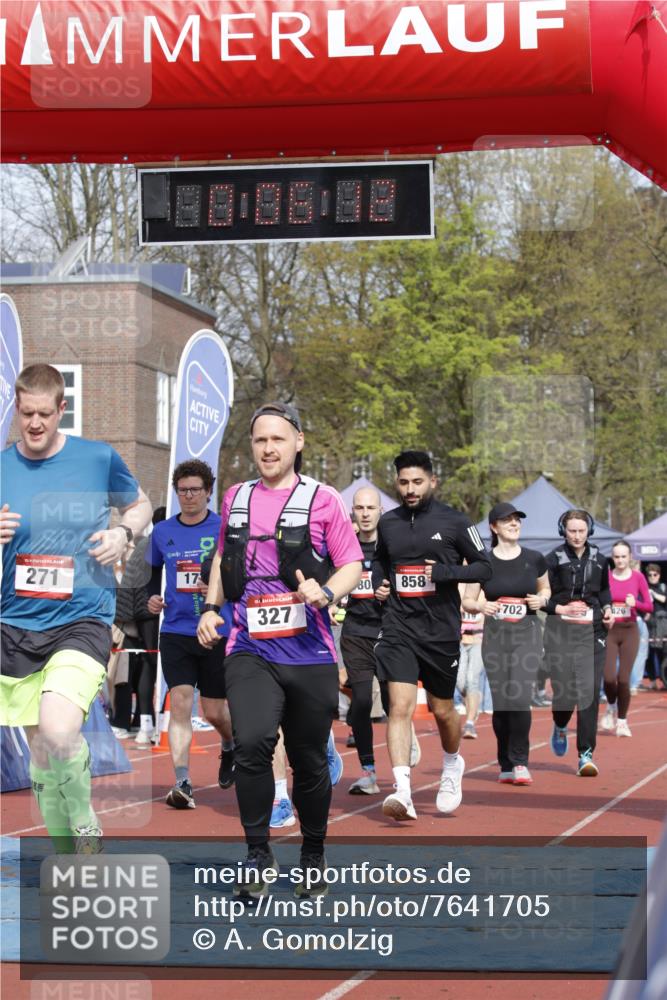 13.04.2025 - Hammer Lauf A. Gomolzig http://msf.ph/oto/7641705 13.04.2025 11:06:11 Ziel 20, 21, 119, 160, 177, 271, 327, 426, 454, 476, 479, 737, 858, 1702, 1802, 1891 meine-sportfotos.de