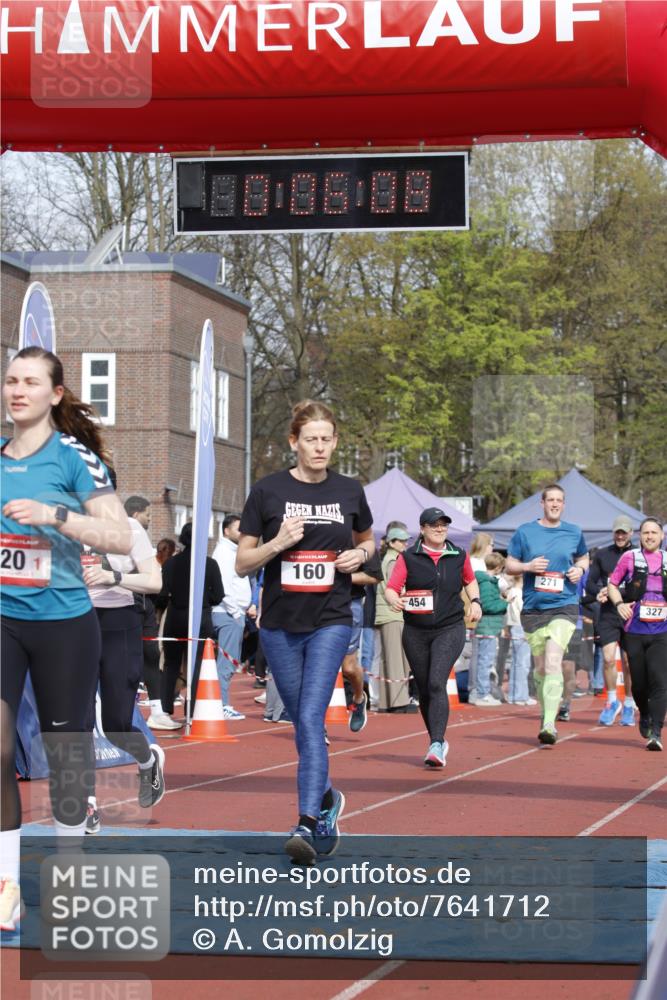 13.04.2025 - Hammer Lauf A. Gomolzig http://msf.ph/oto/7641712 13.04.2025 11:06:07 Ziel 20, 21, 160, 271, 327, 454, 476, 566, 737, 858, 1950 meine-sportfotos.de