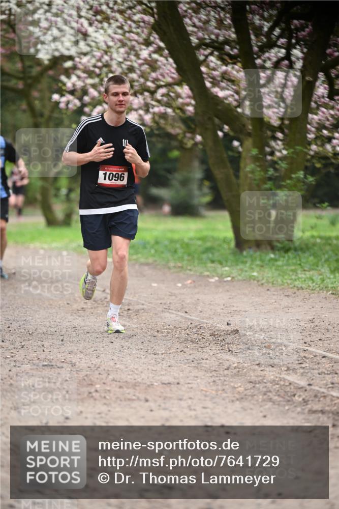 13.04.2025 - Hammer Lauf Dr. Thomas Lammeyer http://msf.ph/oto/7641729 13.04.2025 10:10:39 Laufen 15, 1096 meine-sportfotos.de