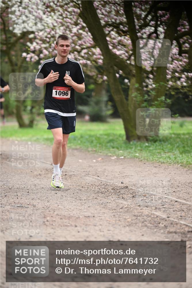 13.04.2025 - Hammer Lauf Dr. Thomas Lammeyer http://msf.ph/oto/7641732 13.04.2025 10:10:39 Laufen 15, 1096 meine-sportfotos.de
