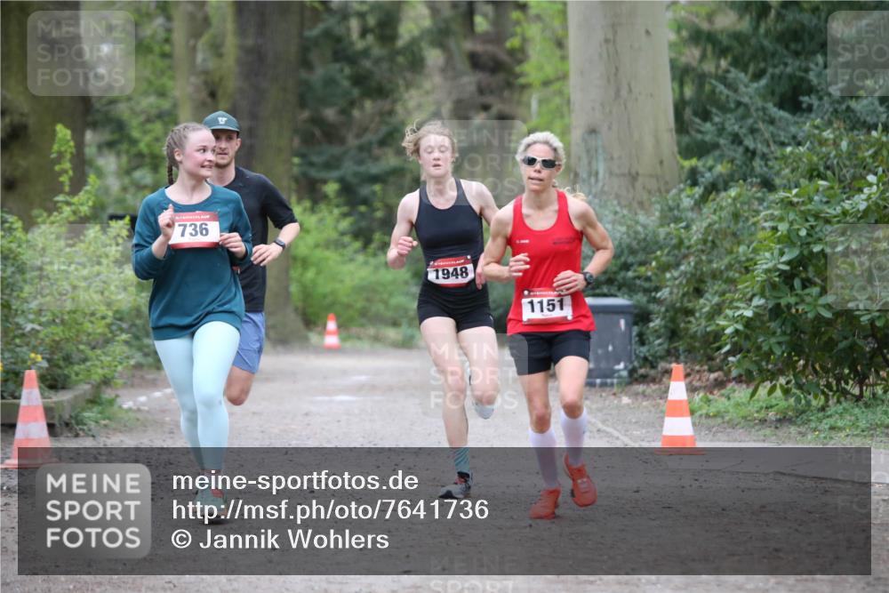 13.04.2025 - Hammer Lauf Jannik Wohlers http://msf.ph/oto/7641736 13.04.2025 12:04:31 Laufen 15, 736, 1948, 1151 meine-sportfotos.de