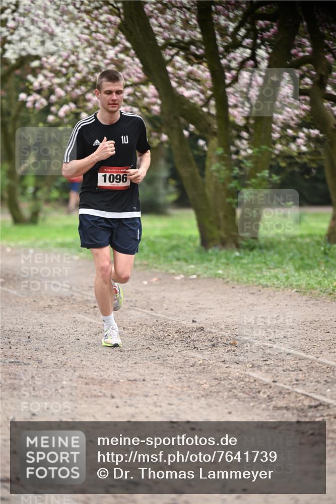 13.04.2025 - Hammer Lauf Dr. Thomas Lammeyer http://msf.ph/oto/7641739 13.04.2025 10:10:39 Laufen 10, 15, 1096 meine-sportfotos.de
