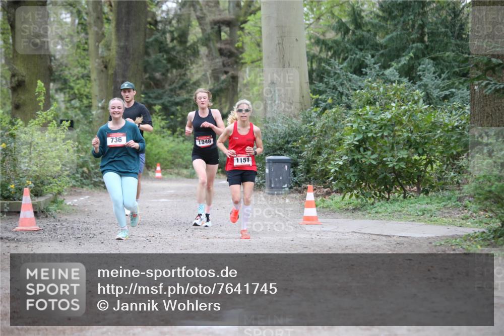13.04.2025 - Hammer Lauf Jannik Wohlers http://msf.ph/oto/7641745 13.04.2025 12:04:30 Laufen 736, 1948, 1151 meine-sportfotos.de