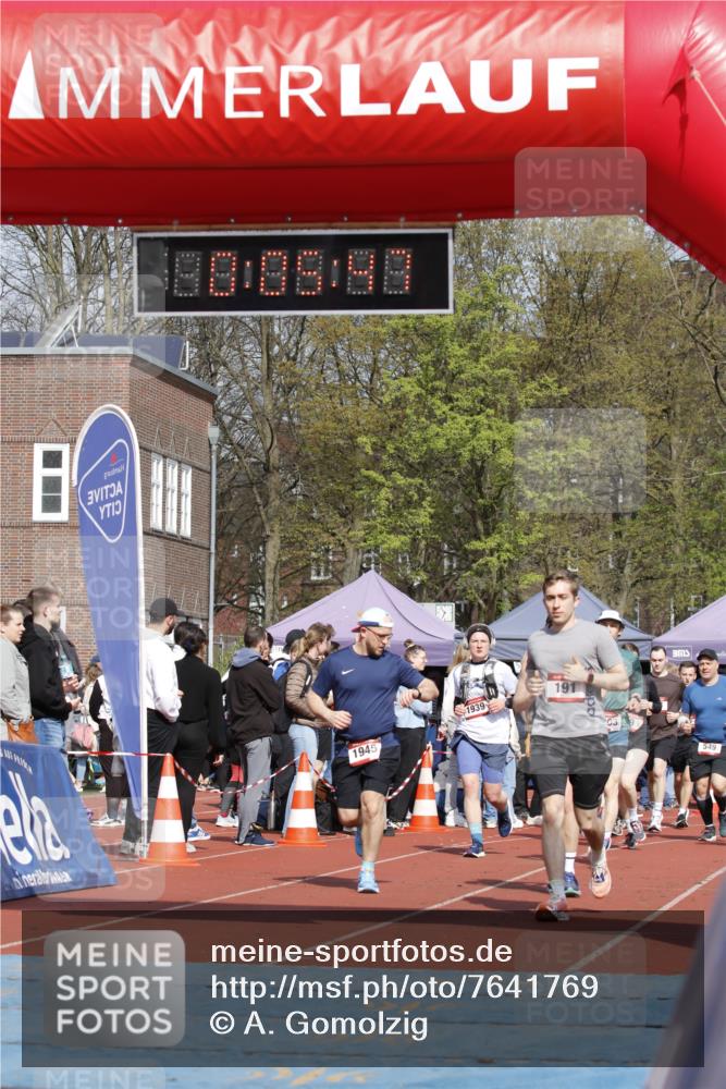 13.04.2025 - Hammer Lauf A. Gomolzig http://msf.ph/oto/7641769 13.04.2025 11:05:46 Ziel 4, 19, 167, 191, 456, 474, 484, 548, 662, 736, 1103, 1939, 1945 meine-sportfotos.de