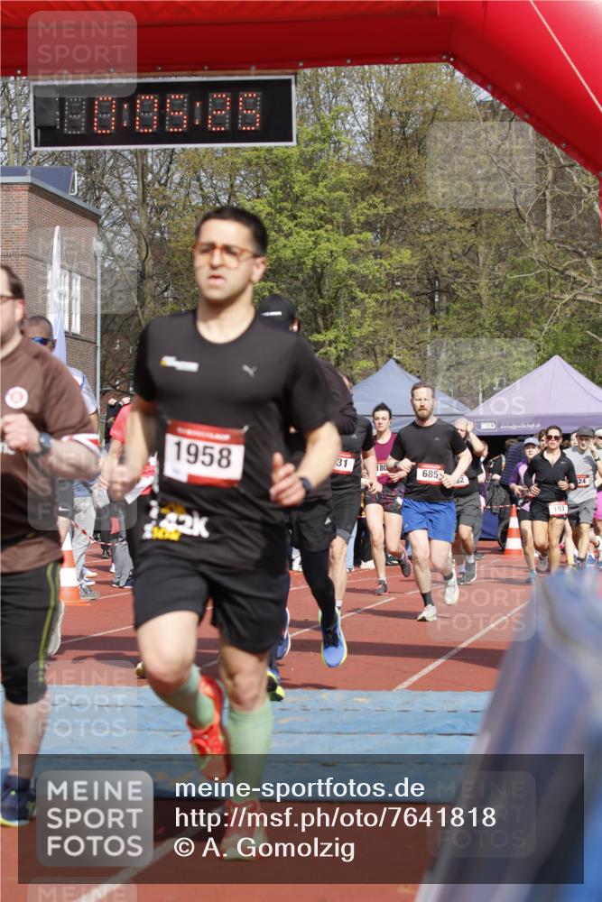 13.04.2025 - Hammer Lauf A. Gomolzig http://msf.ph/oto/7641818 13.04.2025 11:05:24 Ziel 2, 3, 174, 187, 193, 231, 482, 599, 669, 685, 738, 1051, 1125, 1772, 1808, 1810, 1897, 1931 meine-sportfotos.de