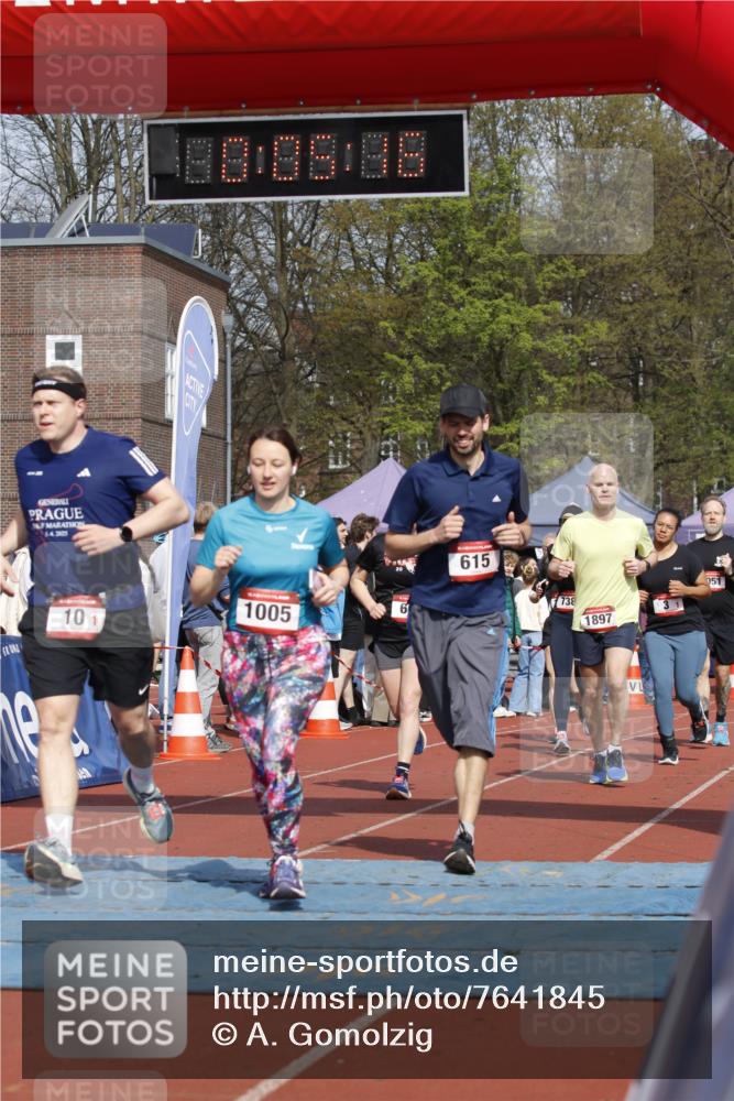 13.04.2025 - Hammer Lauf A. Gomolzig http://msf.ph/oto/7641845 13.04.2025 11:05:15 Ziel 3, 10, 103, 109, 615, 617, 669, 738, 897, 1051, 1086, 1375, 1776, 1897, 1931 meine-sportfotos.de