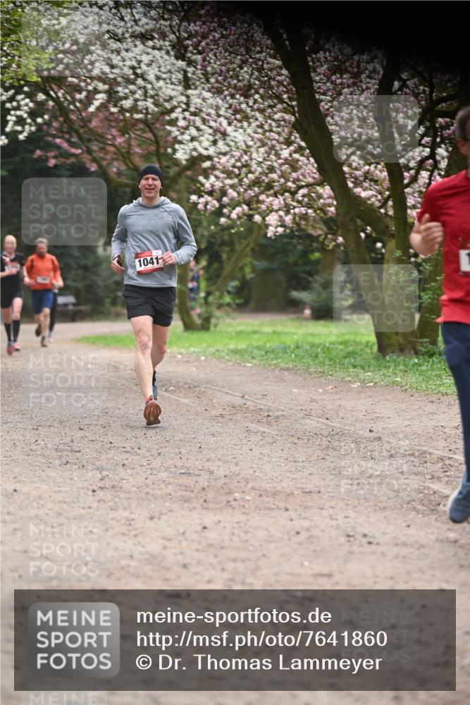 13.04.2025 - Hammer Lauf Dr. Thomas Lammeyer http://msf.ph/oto/7641860 13.04.2025 10:10:48 Laufen 1041 meine-sportfotos.de