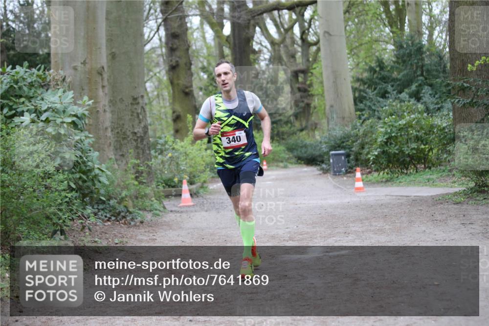 13.04.2025 - Hammer Lauf Jannik Wohlers http://msf.ph/oto/7641869 13.04.2025 12:03:31 Laufen 340 meine-sportfotos.de