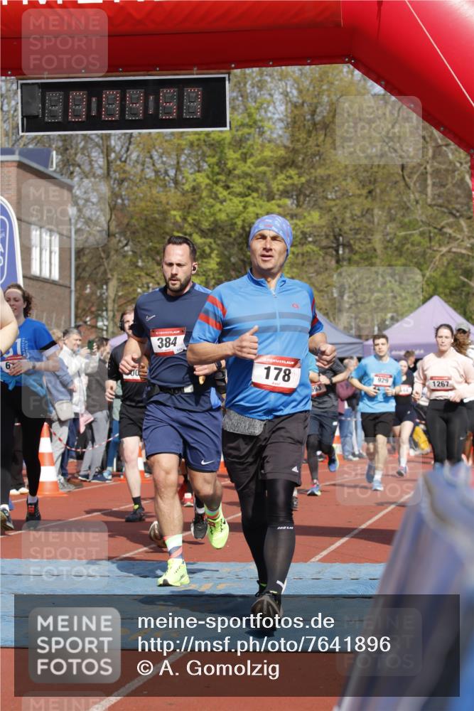 13.04.2025 - Hammer Lauf A. Gomolzig http://msf.ph/oto/7641896 13.04.2025 11:04:56 Ziel 1, 178, 218, 232, 313, 322, 384, 444, 630, 654, 693, 704, 917, 929, 986, 1002, 1267, 1900, 1930 meine-sportfotos.de