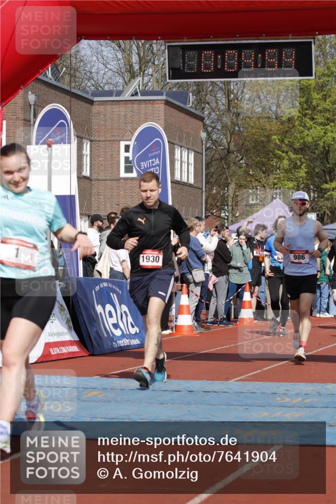 13.04.2025 - Hammer Lauf A. Gomolzig http://msf.ph/oto/7641904 13.04.2025 11:04:54 Ziel 1, 178, 273, 313, 322, 384, 514, 630, 654, 693, 704, 874, 929, 986, 1002, 1267, 1896, 1899, 1900, 1930, 1951 meine-sportfotos.de