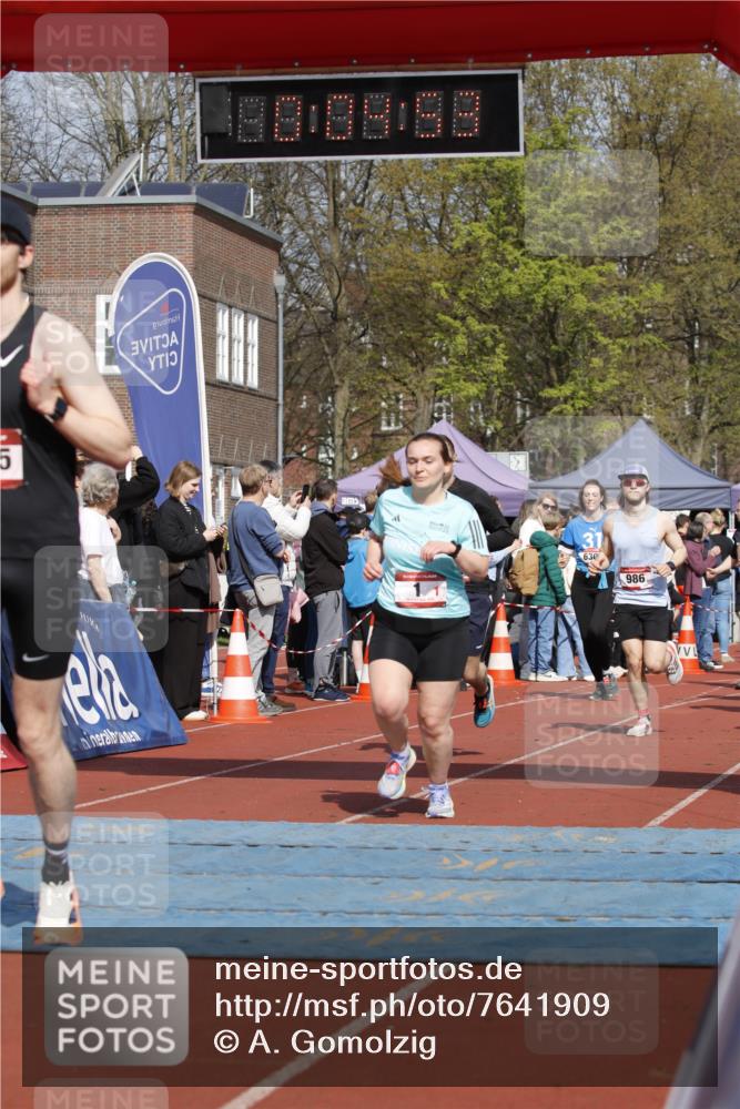 13.04.2025 - Hammer Lauf A. Gomolzig http://msf.ph/oto/7641909 13.04.2025 11:04:52 Ziel 1, 6, 178, 273, 322, 384, 514, 630, 654, 874, 986, 1002, 1896, 1898, 1899, 1900, 1930, 1951 meine-sportfotos.de