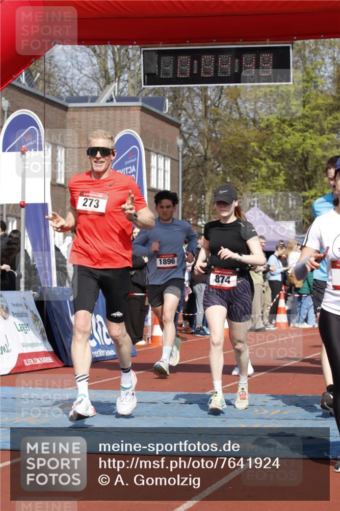 13.04.2025 - Hammer Lauf A. Gomolzig http://msf.ph/oto/7641924 13.04.2025 11:04:48 Ziel 1, 6, 273, 322, 468, 514, 874, 950, 980, 1049, 1258, 1896, 1898, 1899, 1930, 1951 meine-sportfotos.de