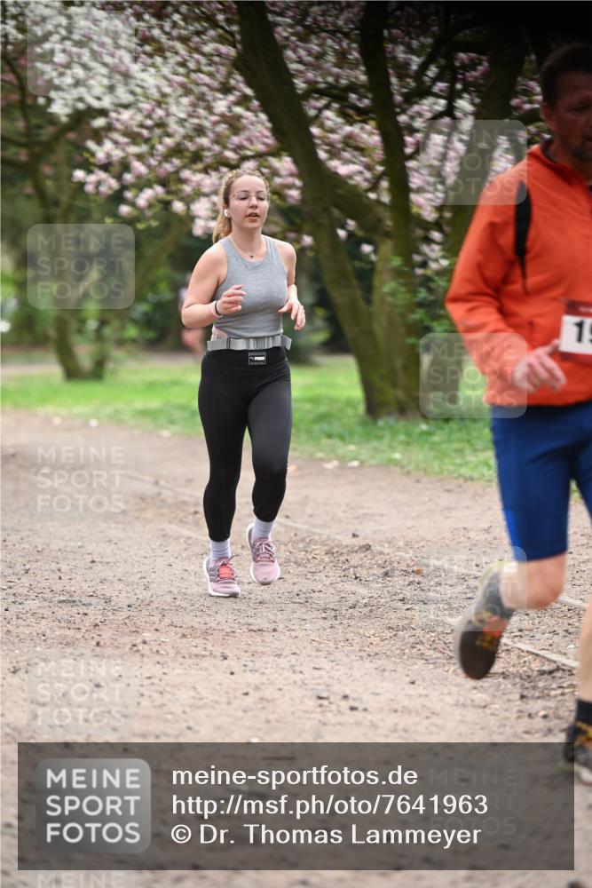 13.04.2025 - Hammer Lauf Dr. Thomas Lammeyer http://msf.ph/oto/7641963 13.04.2025 10:10:58 Laufen 1 meine-sportfotos.de