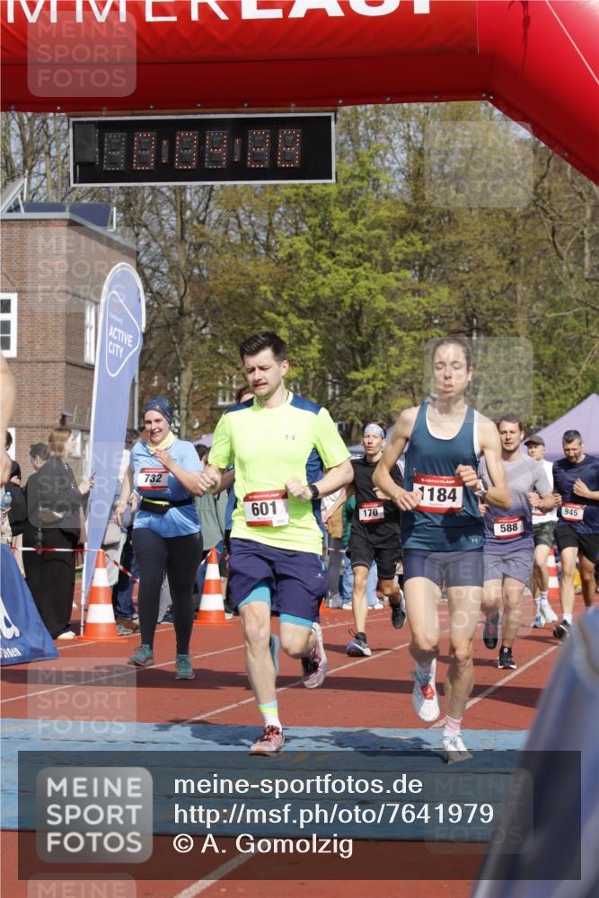 13.04.2025 - Hammer Lauf A. Gomolzig http://msf.ph/oto/7641979 13.04.2025 11:04:27 Ziel 170, 188, 250, 579, 588, 601, 609, 628, 732, 945, 1184, 1371, 1783, 1940 meine-sportfotos.de