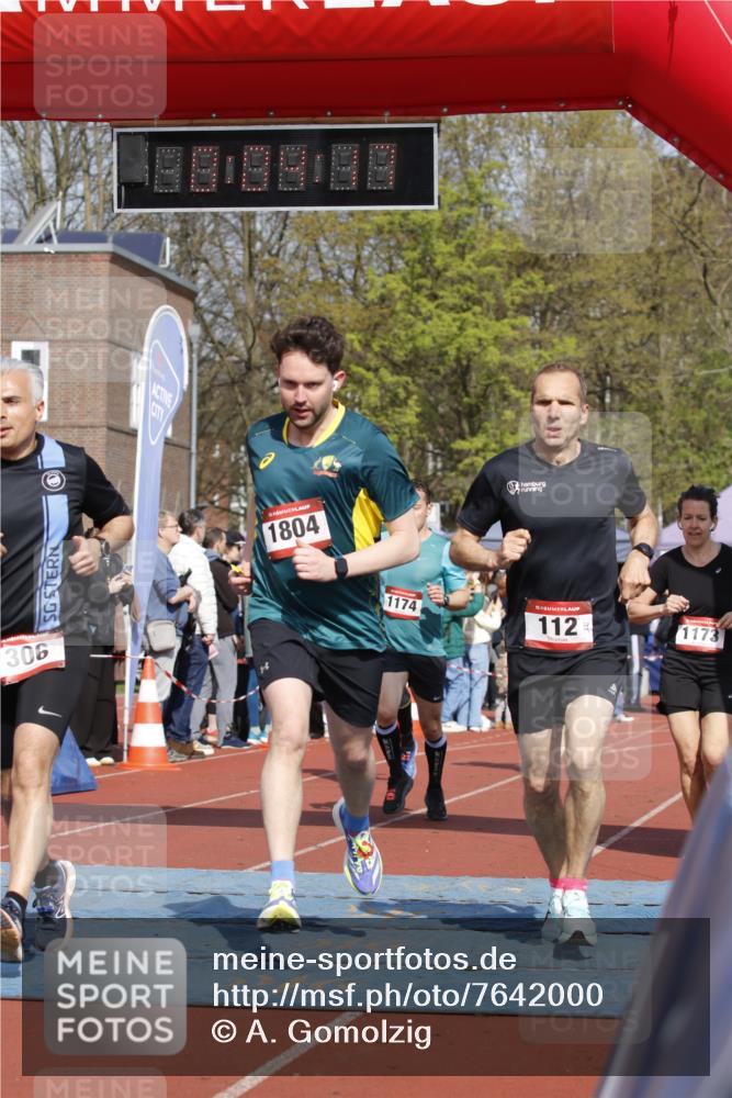 13.04.2025 - Hammer Lauf A. Gomolzig http://msf.ph/oto/7642000 13.04.2025 11:04:16 Ziel 14, 112, 154, 227, 233, 306, 433, 434, 475, 483, 995, 1165, 1166, 1167, 1173, 1174, 1804 meine-sportfotos.de